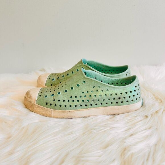 Native Jefferson Bling Mint Green Sparkle Shoes! - Picture 1 of 6